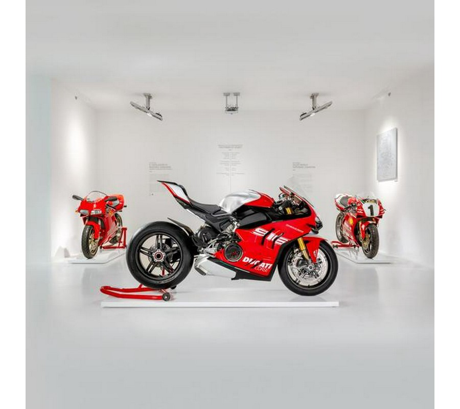 2024 Ducati Panigale V4 SP2 30 Anniversario 916