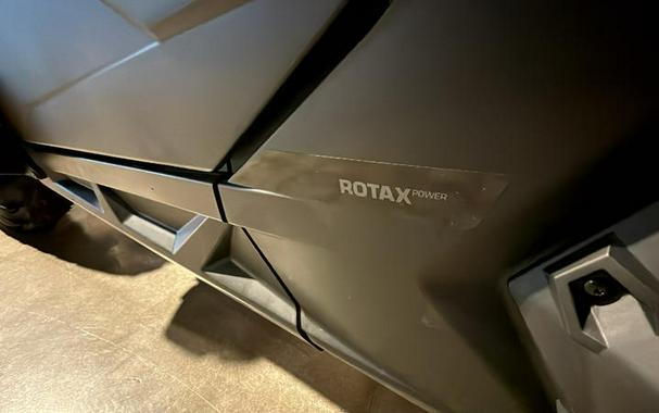 2025 Can-Am® Defender XT HD9 Wildland Camo