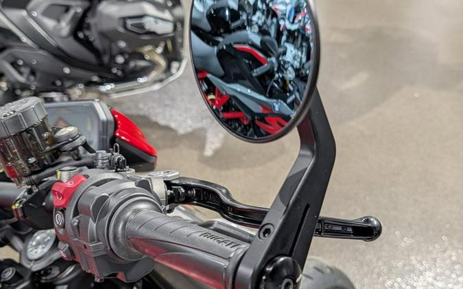2026 Ducati MONSTER PLUS