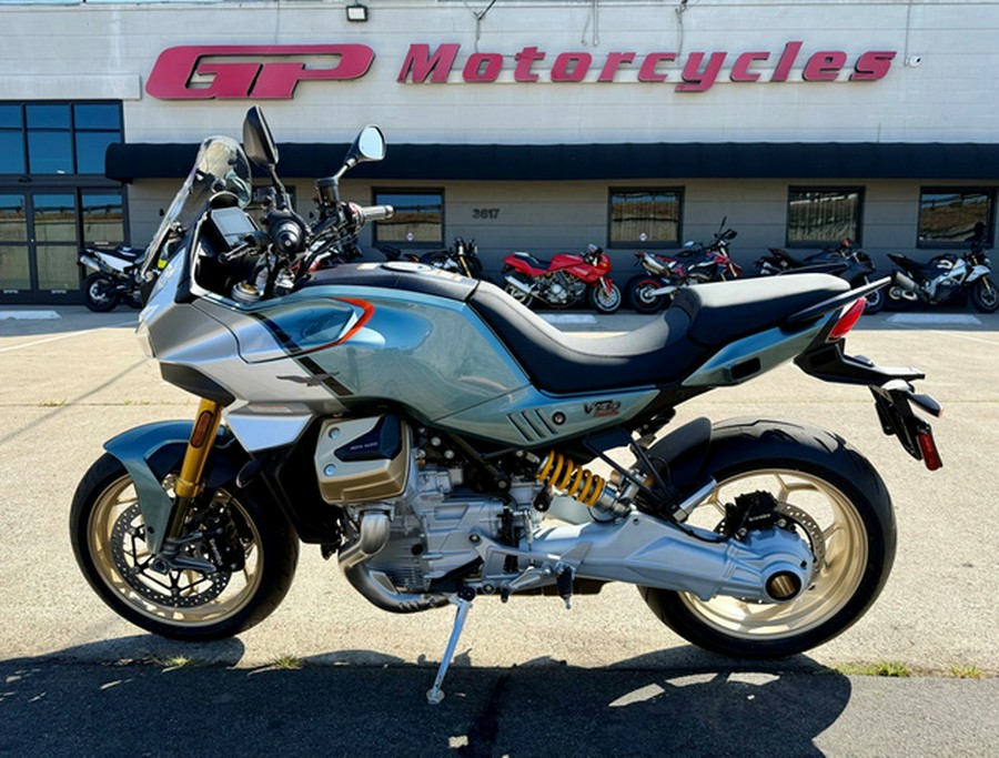 2027 Moto Guzzi V100 Mandello S