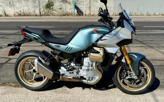 2027 Moto Guzzi V100 Mandello S