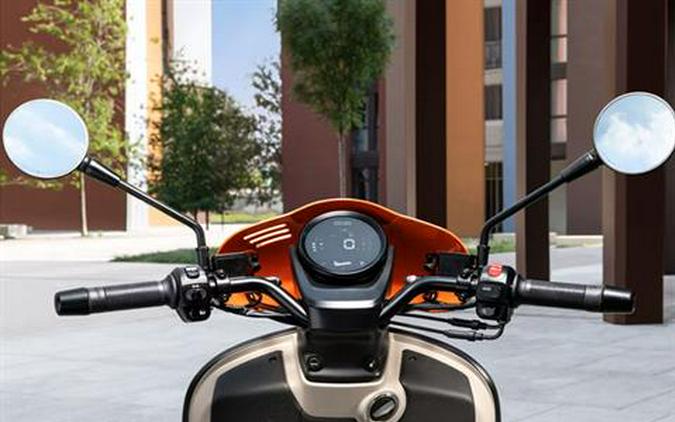 2023 Vespa GTV 300