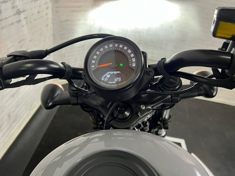 2024 Harley-Davidson® Nightster™