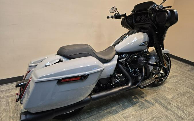 2024 Harley-Davidson® Street Glide® Billiard Gray - Black Finish FLHX