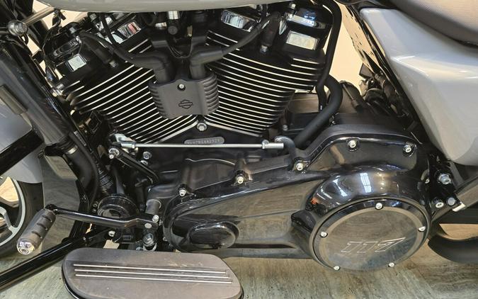 2024 Harley-Davidson® Street Glide® Billiard Gray - Black Finish FLHX