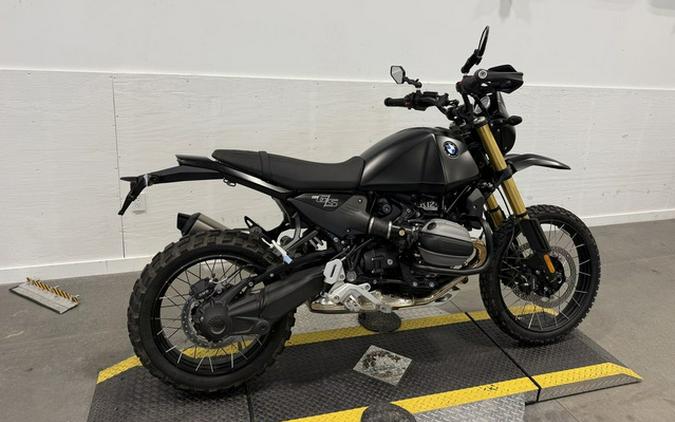 2026 BMW R 12 Black Storm Metallic G/S
