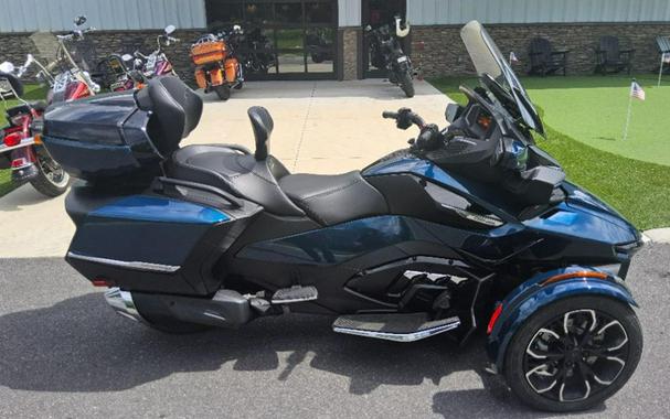 2021 Can-Am Spyder RT