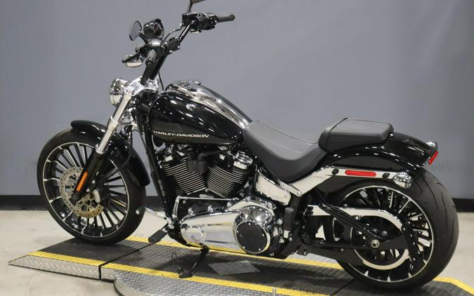 2025 Harley-Davidson® Breakout® FXBR