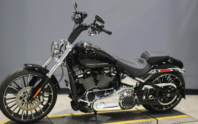 2025 Harley-Davidson® Breakout® FXBR
