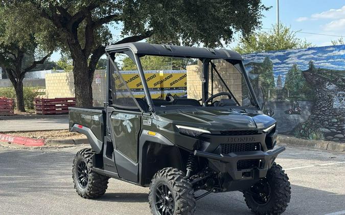 2026 Honda Pioneer 1000 Deluxe