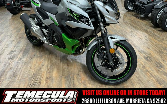 2024 Kawasaki Z7 Hybrid ABS