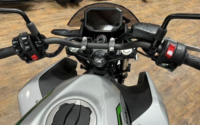 2024 Kawasaki Z7 Hybrid ABS