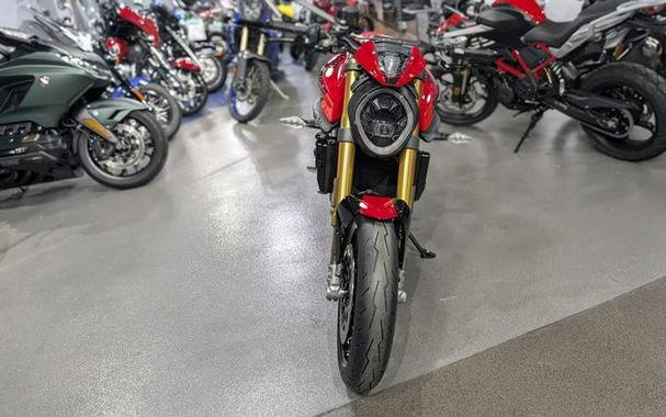 2026 Ducati Monster Dark Stealth