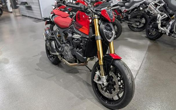 2026 Ducati Monster Dark Stealth