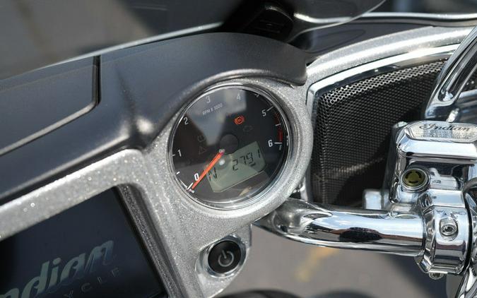 2018 Indian Motorcycle Chieftain Elite Black Hills Silver w/ Marble Accents