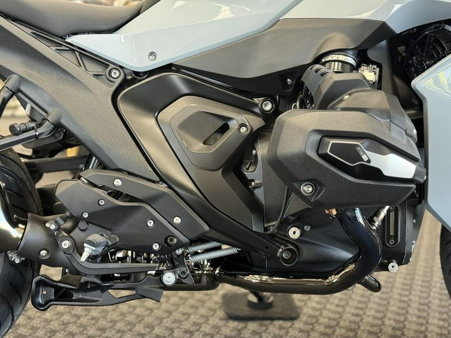 New 2026 BMW R 1300 RS