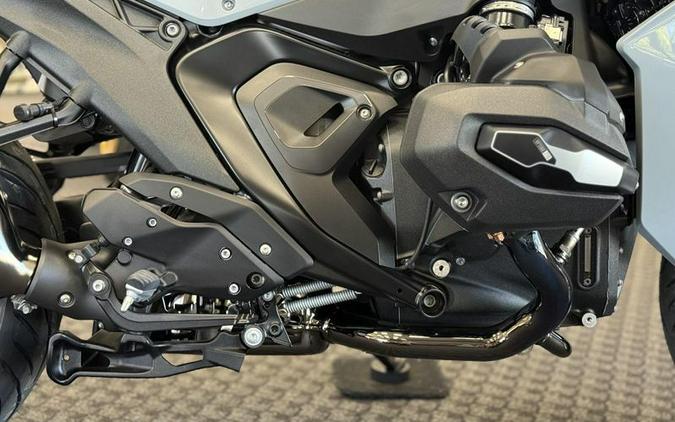 New 2026 BMW R 1300 RS