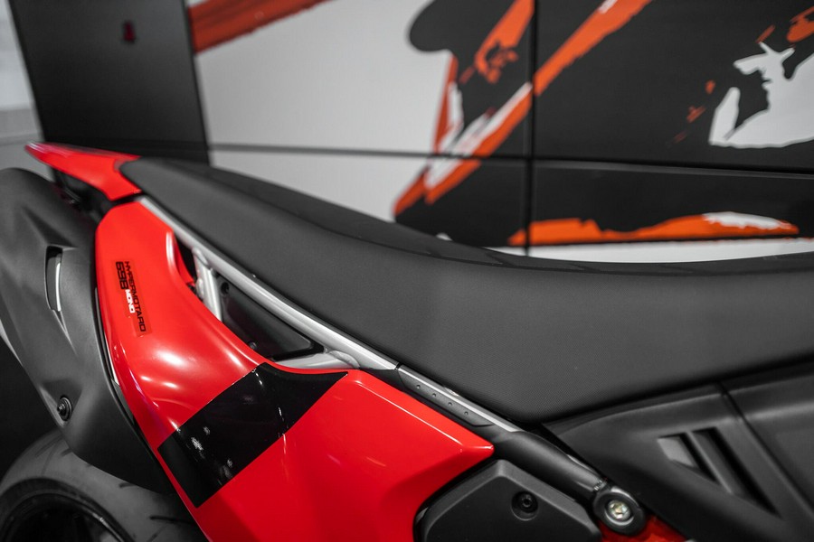 2026 Ducati Hypermotard 698 Mono