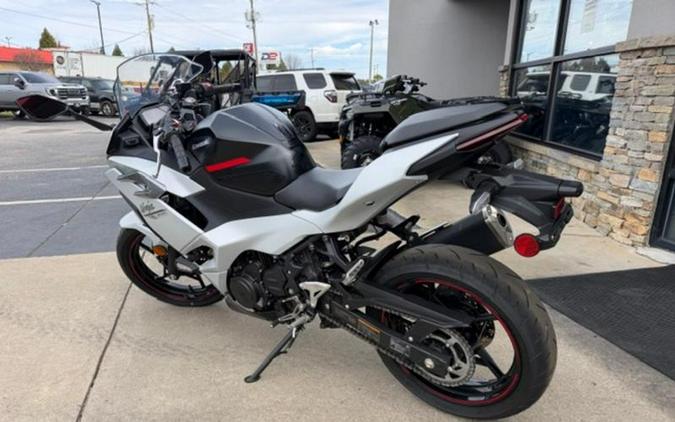 2025 Kawasaki Ninja® 500 ABS