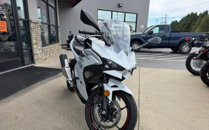 2025 Kawasaki Ninja® 500 ABS