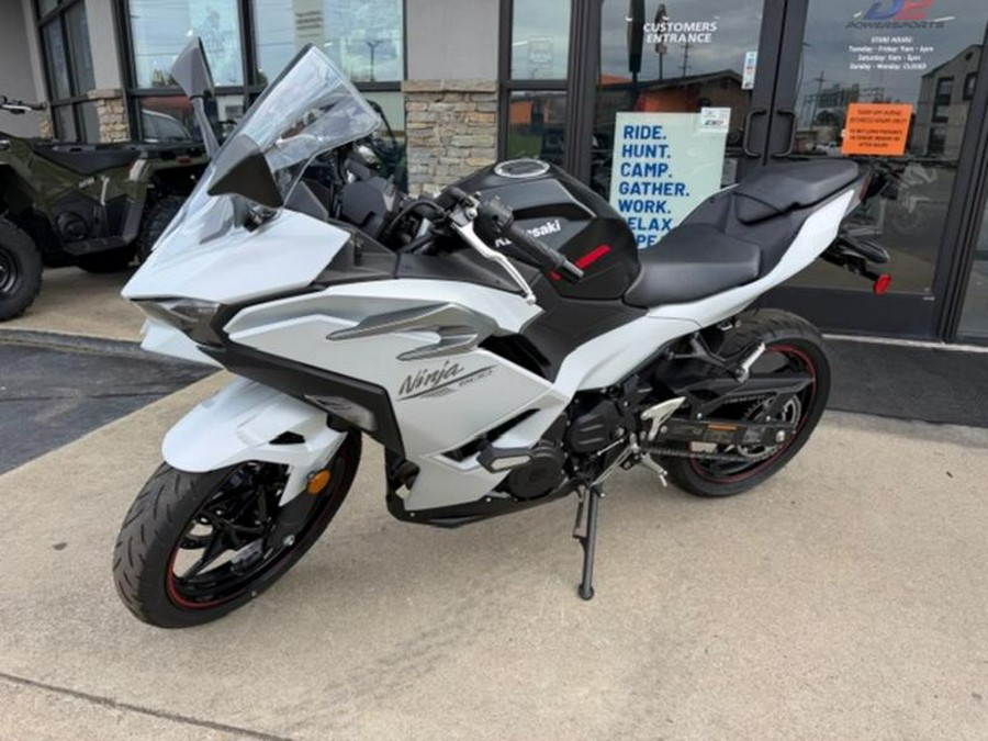 2025 Kawasaki Ninja® 500 ABS