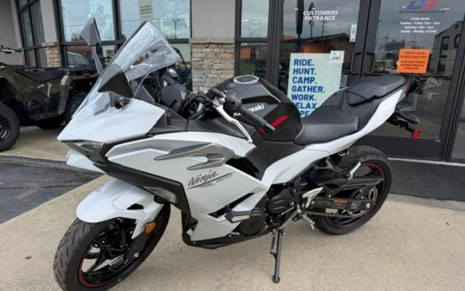 2025 Kawasaki Ninja® 500 ABS