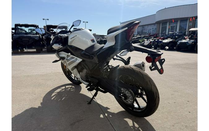 2026 CFMOTO 300SS CF300-5US