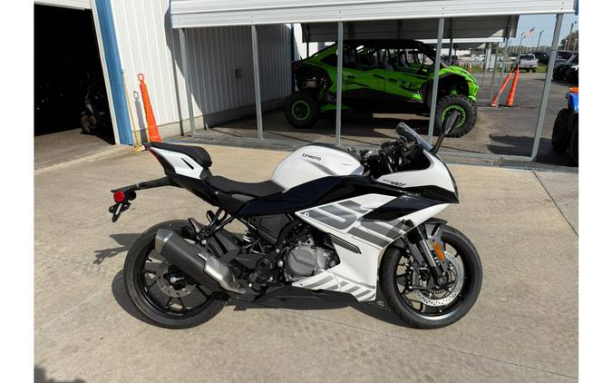 2026 CFMOTO 300SS CF300-5US