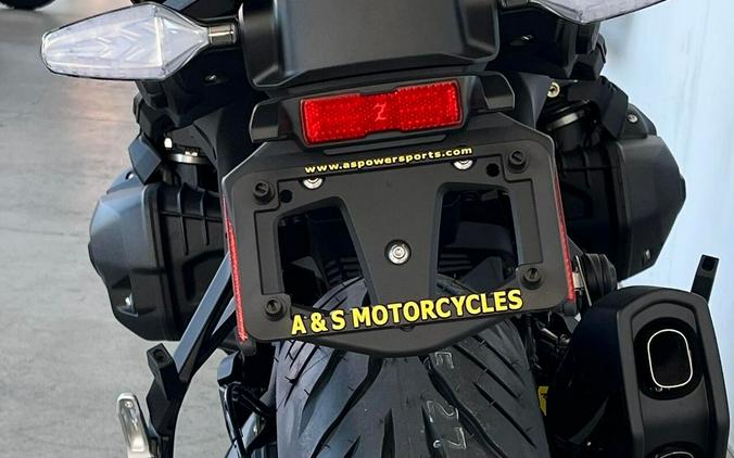 2026 BMW R1300RS