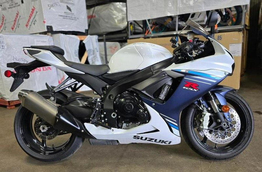 2023 Suzuki GSX-R600