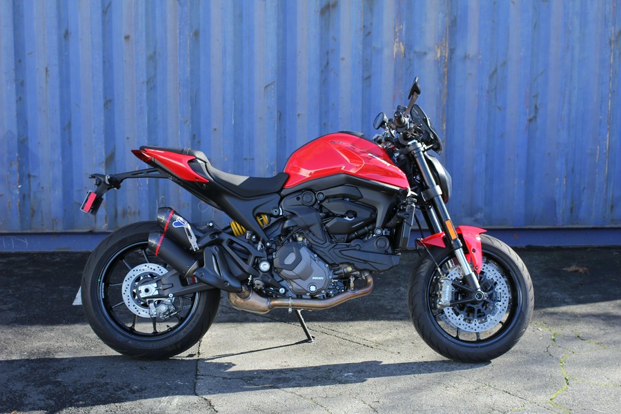 2025 Ducati Monster Plus