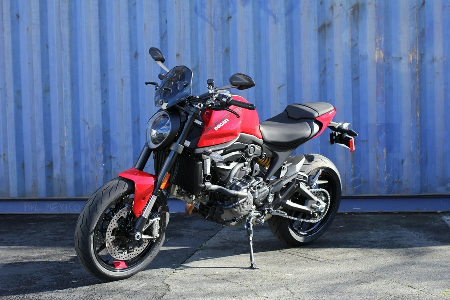 2025 Ducati Monster Plus