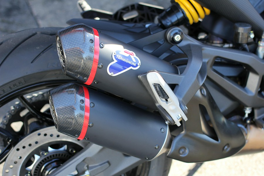 2025 Ducati Monster Plus