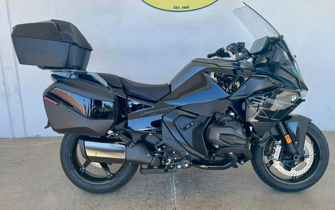 2026 BMW R1300RT
