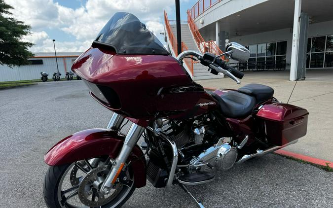 2017 Harley-Davidson Road Glide Special Velocity Red Sunglo