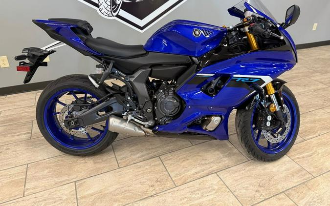 2025 Yamaha YZF-R7
