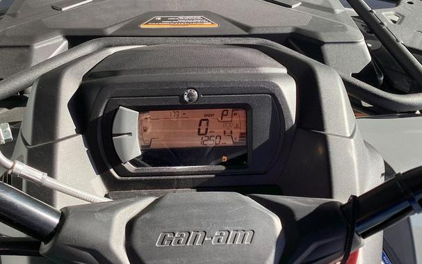 2025 Can-Am Outlander 700