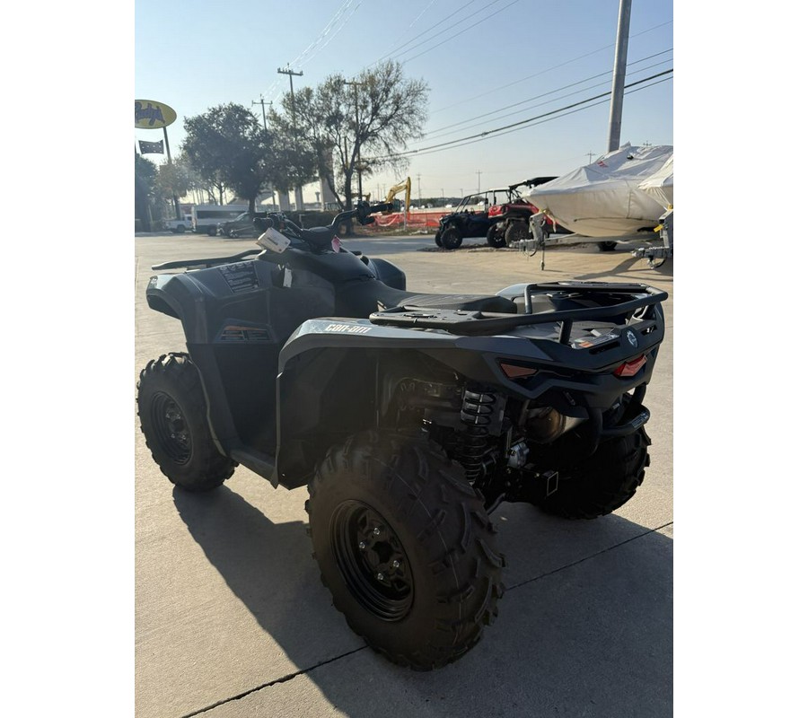 2025 Can-Am Outlander 700