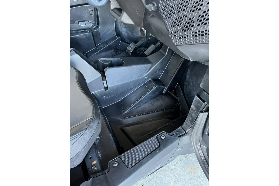 2025 Polaris RZR XP® 1000 Premium