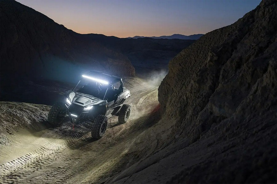 2027 Kawasaki TERYX KRX® 1000 Blackout Edition