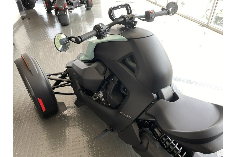 2023 Can-Am Ryker 900