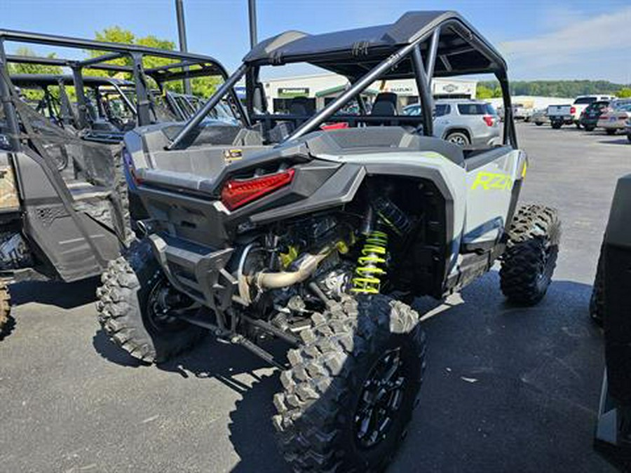 2025 Polaris RZR XP 1000 Ultimate