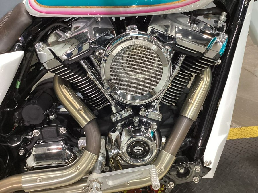 2017 Harley-Davidson® FLHRXS - Road King® Special