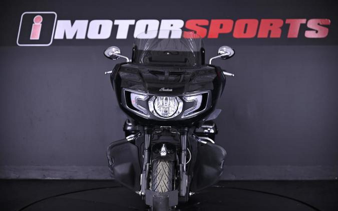 2021 Indian Motorcycle® Challenger® Limited Thunder Black Pearl