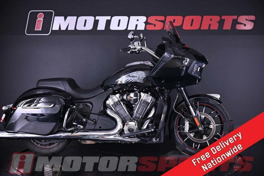 2021 Indian Motorcycle® Challenger® Limited Thunder Black Pearl
