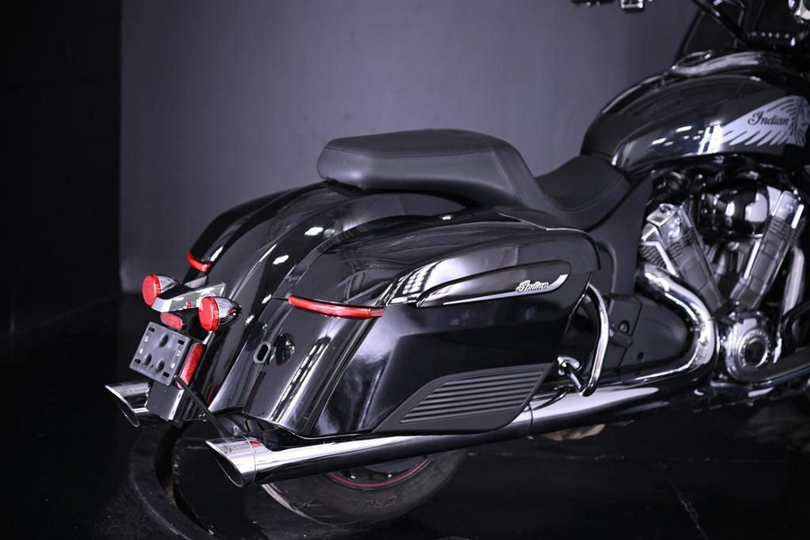 2021 Indian Motorcycle® Challenger® Limited Thunder Black Pearl