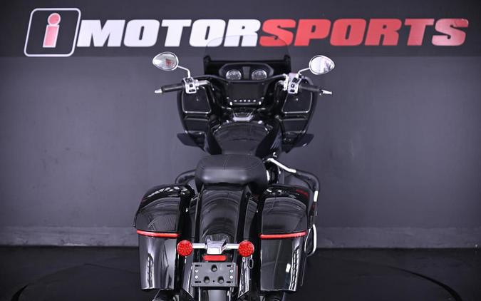 2021 Indian Motorcycle® Challenger® Limited Thunder Black Pearl