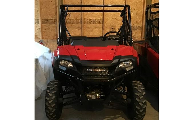 2026 Honda Pioneer 700 Deluxe