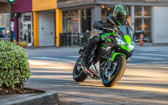 2023 Kawasaki Ninja 650 KRT Edition