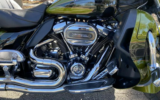 2017 Harley-Davidson® CVO™ Limited FLHTKSE